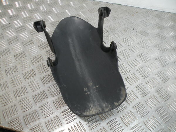 Garde boue avant PIAGGIO X EVO 125 4t -2009-