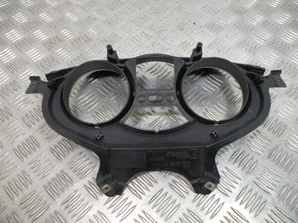 Entourage compteur PIAGGIO X EVO 125 4t -2009-