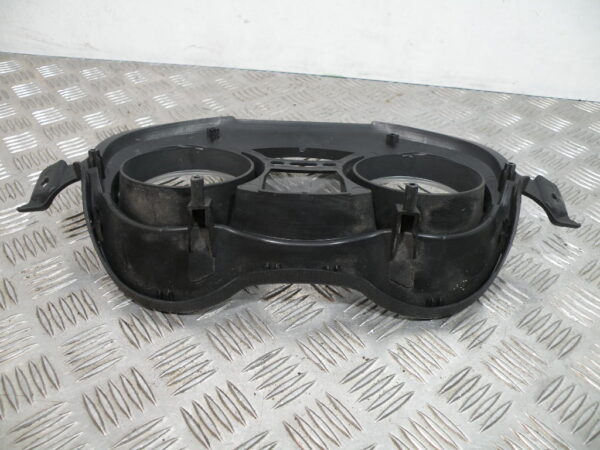 Entourage compteur PIAGGIO X EVO 125 4t -2009-