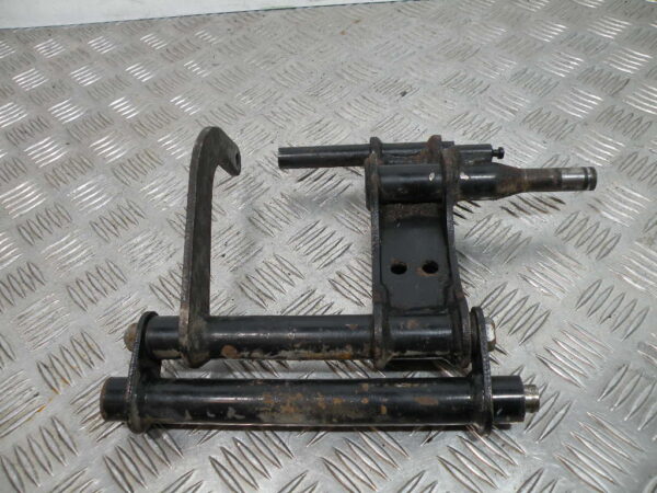 Support moteur PIAGGIO X EVO 125 4t -2009-