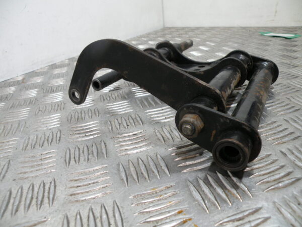 Support moteur PIAGGIO X EVO 125 4t -2009-