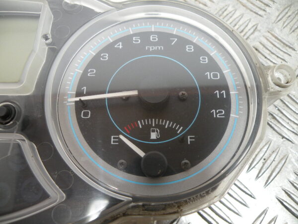 Compteur PIAGGIO X EVO 125 4t -2010-