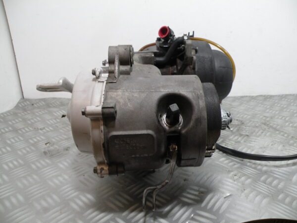 Moteur VESPA LX 50 2t – 2012 – C381M –