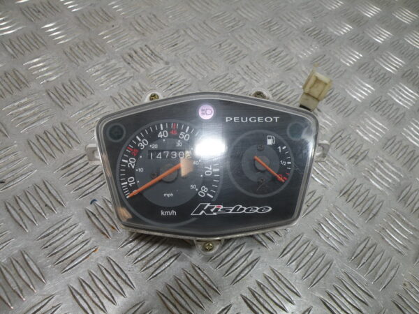 Compteur PEUGEOT KISBEE 4t -2013-