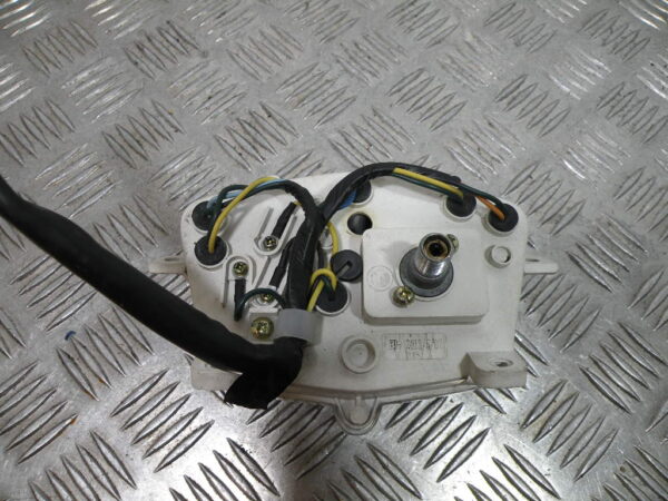Compteur PEUGEOT KISBEE 4t -2013-