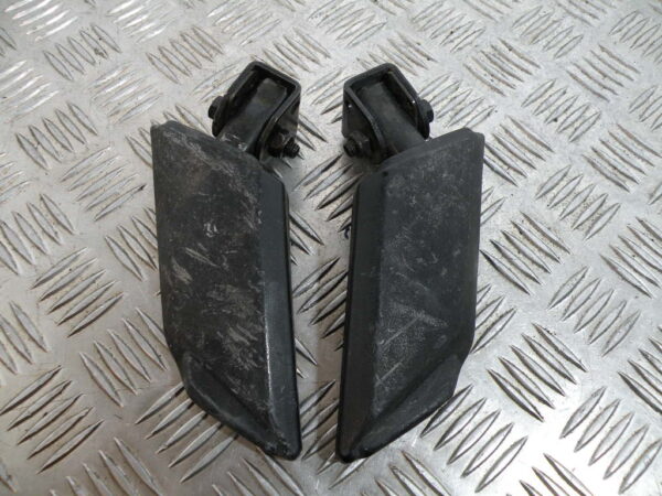 Platine repose pied PEUGEOT KISBEE 4t -2013-