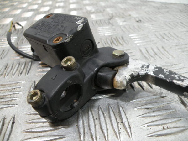 Maître cylindre de frein avant MBK OVETTO 50 2t -2003-