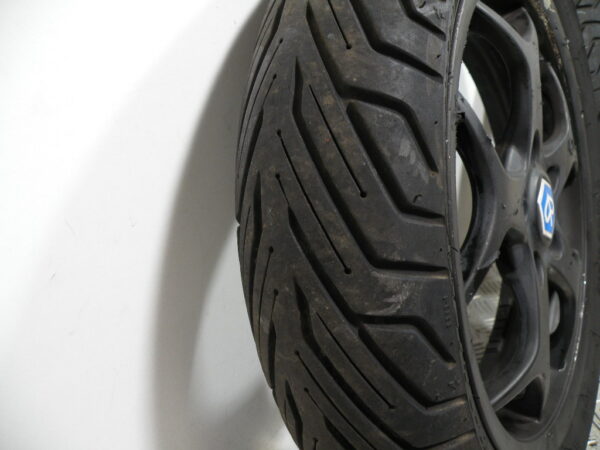 Roues avant PIAGGIO MP3 300 4t -2011-