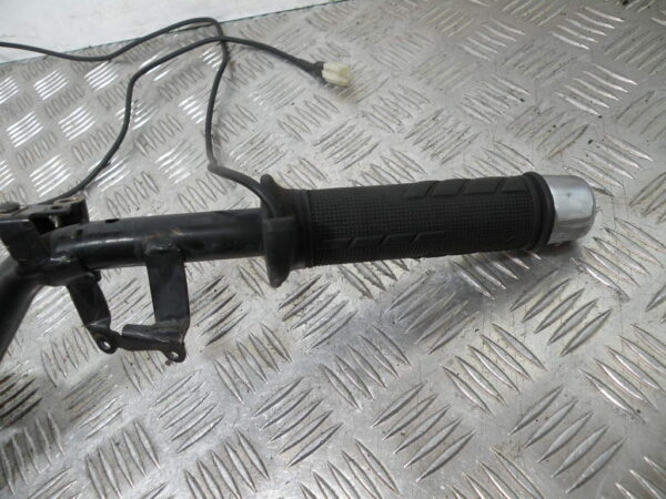 Guidon PIAGGIO MP3 300 4t -2011-