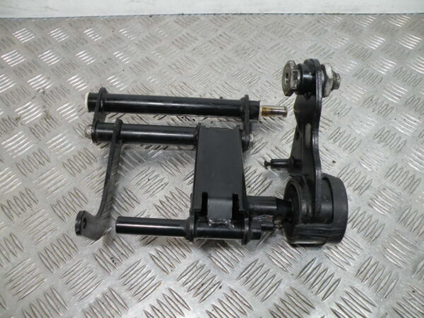 Support moteur PIAGGIO MP3 300 4t -2011-