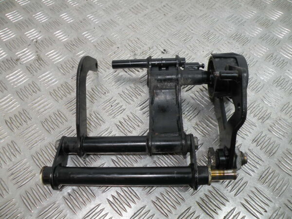 Support moteur PIAGGIO MP3 300 4t -2011-