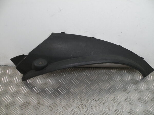 Flanc de selle droit PIAGGIO MP3 300 4t -2011-
