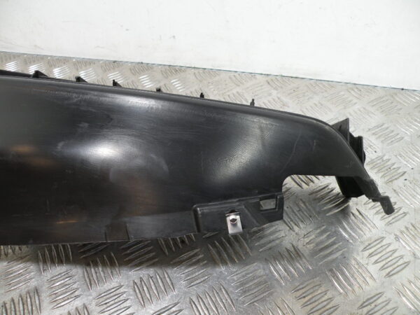 Marche pied droit PIAGGIO MP3 300 4t -2011-