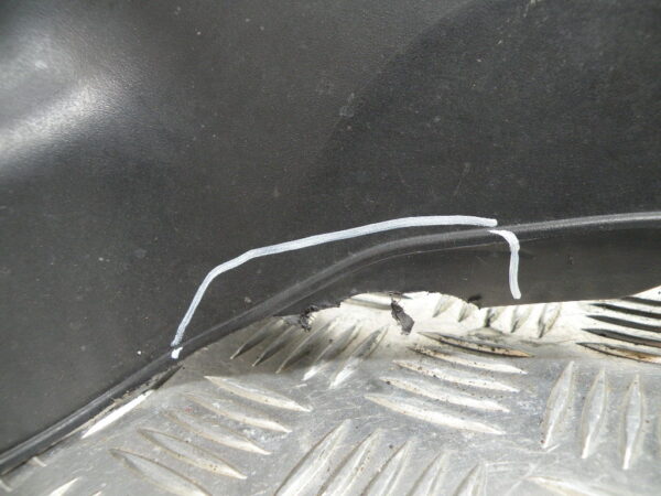 Couvercle de passage de roue PIAGGIO MP3 300 4t -2011-