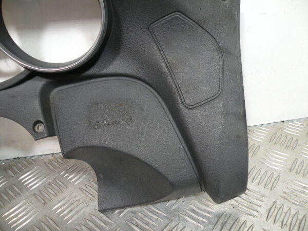 Entourage compteur PIAGGIO MP3 300 4t -2011-