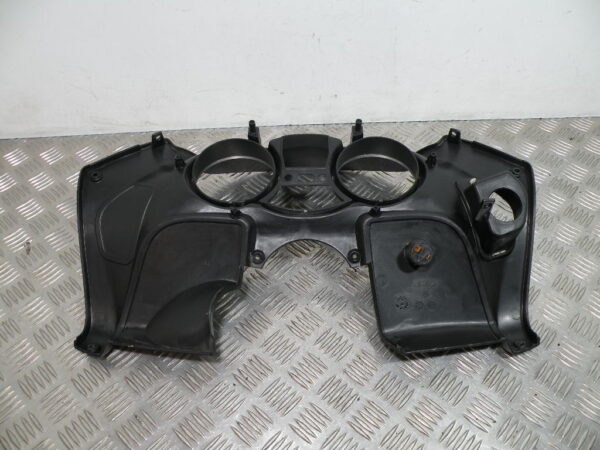 Entourage compteur PIAGGIO MP3 300 4t -2011-