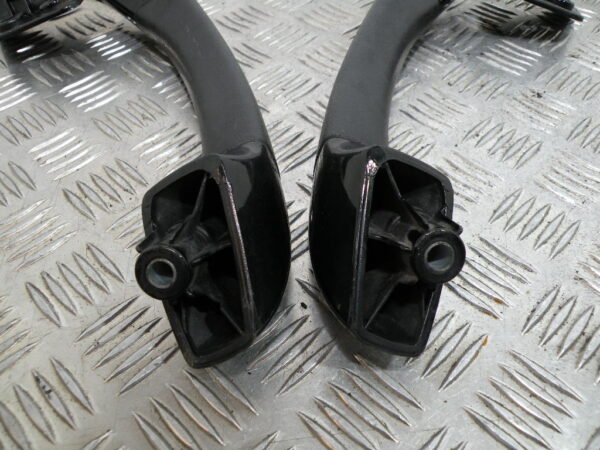 Poignée arrière PIAGGIO MP3 300 4t -2011-