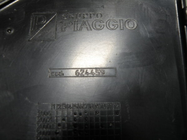 Trappe de visite PIAGGIO MP3 300 4t -2011-