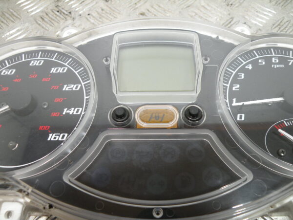 Compteur (45 666 km) PIAGGIO MP3 300 4t -2011-