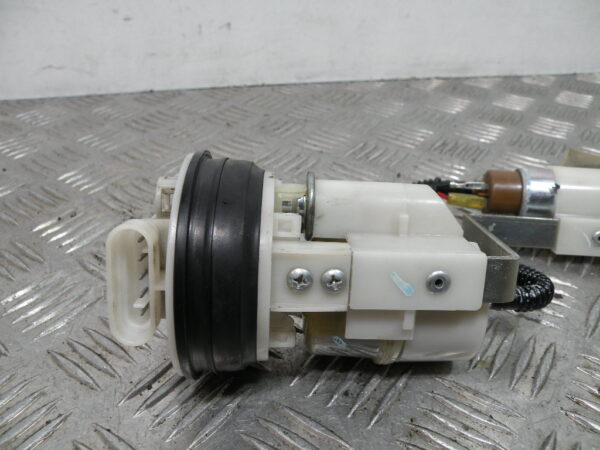 Pompe à essence PIAGGIO MP3 300 4t -2011-