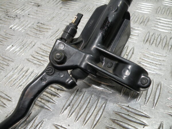 Maître cylindre droit PIAGGIO MP3 300 4t -2011-