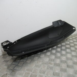 Marche pied gauche PIAGGIO MP3 500 – 2015 –