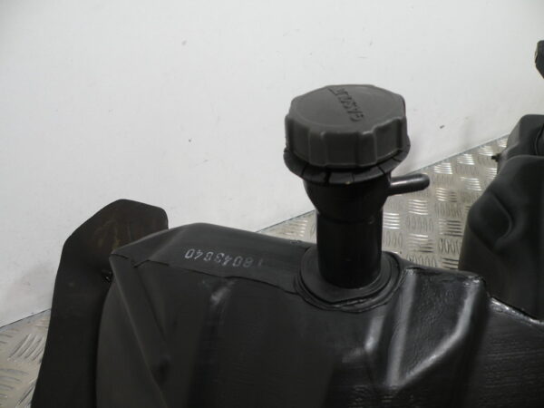 Réservoir d’essence VESPA 300 GTS 4t -2013-