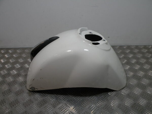 Garde boue avant VESPA 300 GTS 4t -2013-