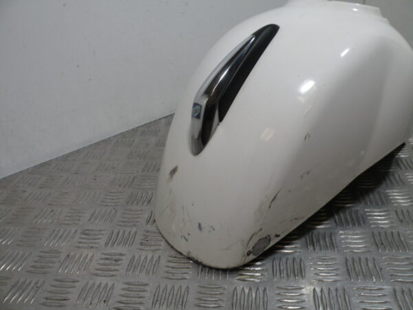 Garde boue avant VESPA 300 GTS 4t -2013-