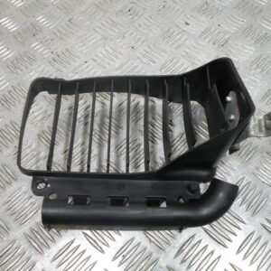 Grille de radiateur droite VESPA 300 GTS 4t -2013-