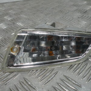 Clignotant avant droit VESPA 300 GTS 4t -2013-