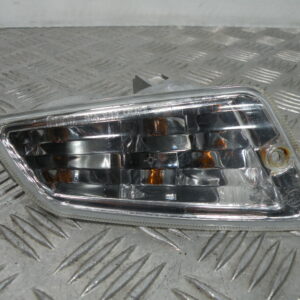 Clignotant avant gauche VESPA 300 GTS 4t -2013-
