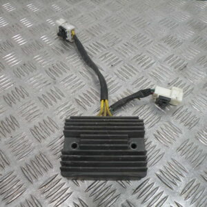 Régulateur de tension VESPA 300 GTS 4t -2013-