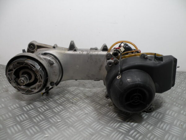 Moteur PIAGGIO 50 FLY 2t -2013- (C448M)(13 833 km)
