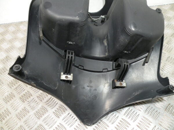 Tablier avant PIAGGIO FLY 2t -2013-