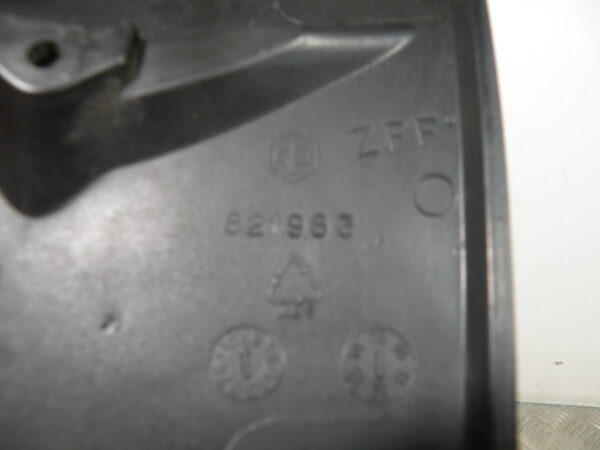 Couvercle de face avant PIAGGIO FLY 2t -2013-