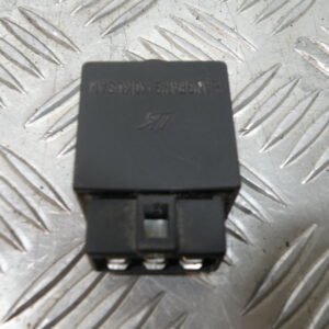 Boîtier relais PIAGGIO FLY 2t -2013-