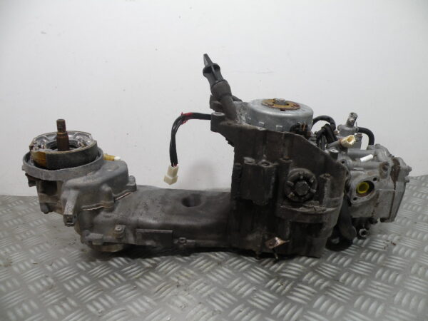 Moteur YAMAHA YN50F NEOS 4t -2013-