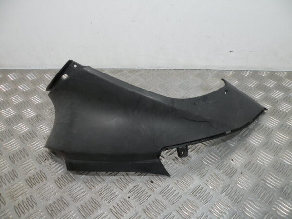Carénage sous selle droit YAMAHA YN50F NEO’S 2t -2013-