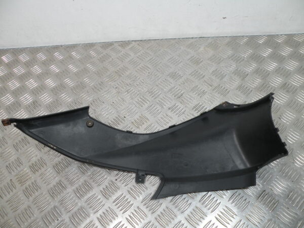 Carénage sous selle droit YAMAHA YN50F NEO’S 2t -2013-