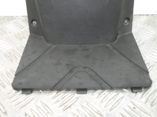 Carénage sous selle central KYMCO AGILITY 50 4t -2012-
