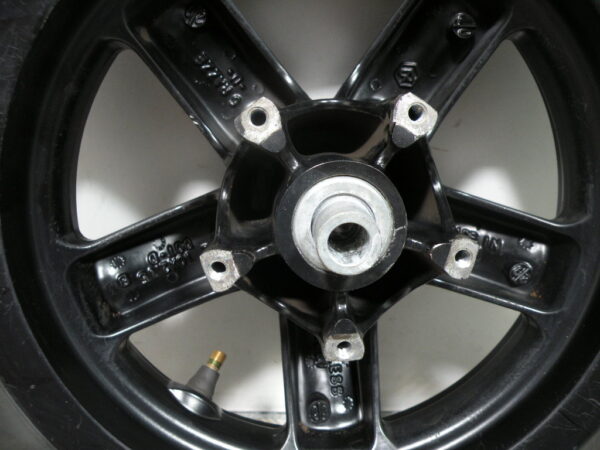 Roue avant PIAGGIO 50 ZIP 4t -2020-