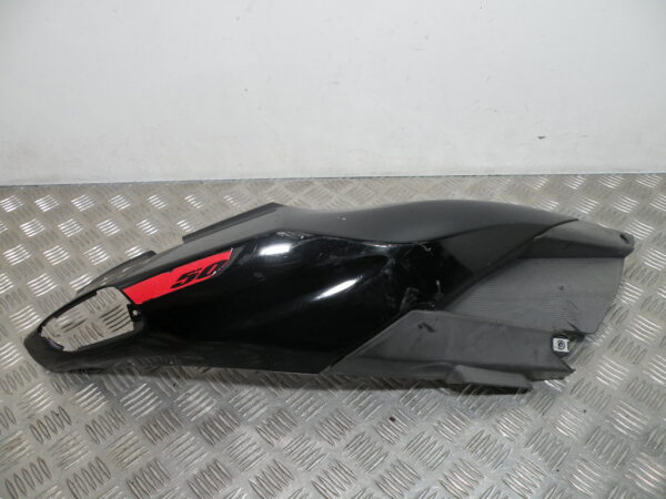Carénage coque arrière droit APRILIA 50 SR 4t -2011-