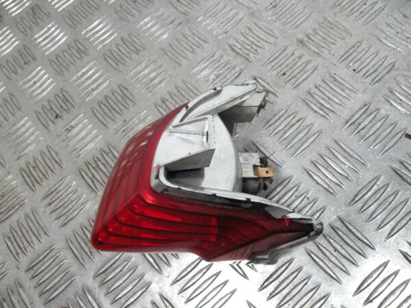 Feu arrière APRILIA 50 SR 4t -2011-
