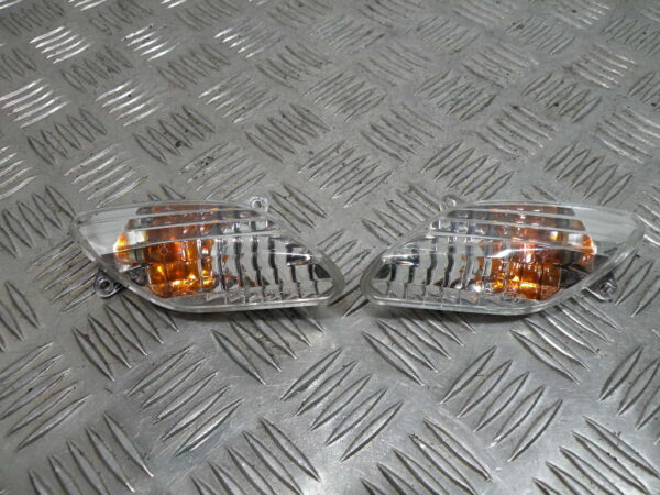 Clignotants avant APRILIA 50 SR 4t -2011-