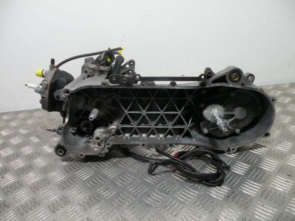 Bas moteur APRILIA 50 SR 4t -2011-