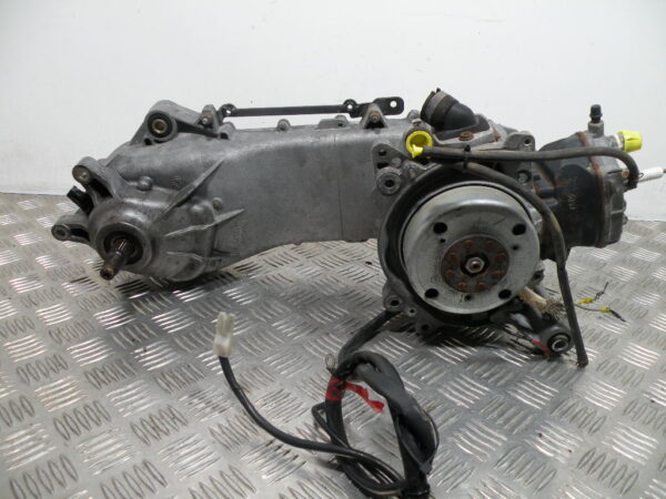 Bas moteur APRILIA 50 SR 4t -2011-
