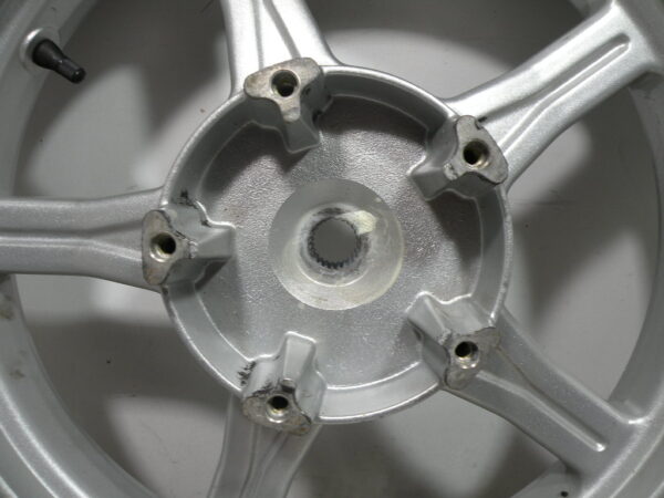 Roue arrière PEUGEOT 125 LXR 4t -2010-