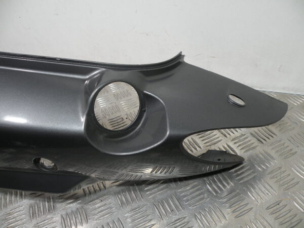 Carénage coque arrière gauche PEUGEOT 125 LXR 4t -2010-