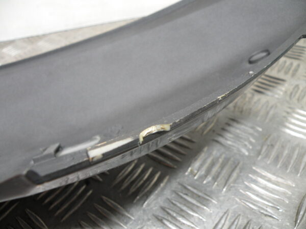 Carénage coque arrière gauche PEUGEOT 125 LXR 4t -2010-